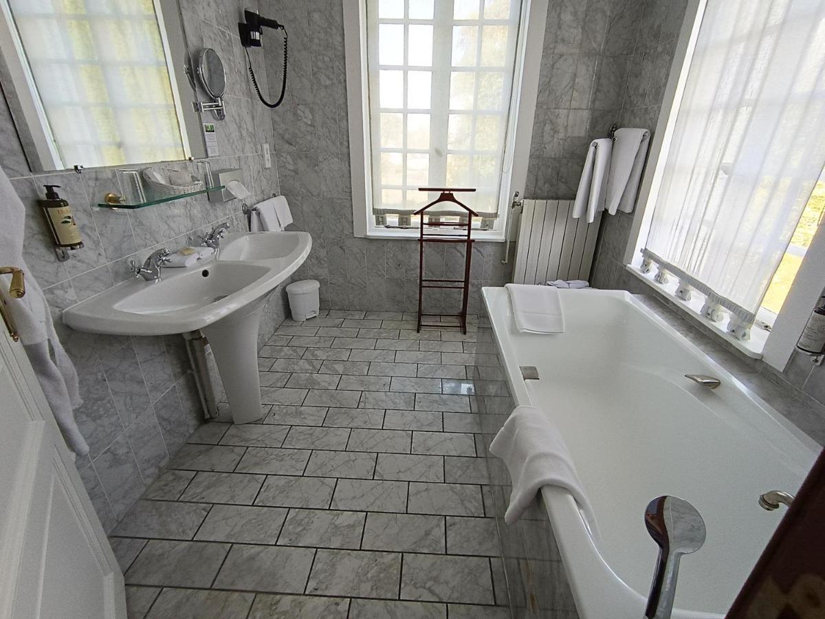 Chateau De Montreuil Montreuil  Екстер'єр фото